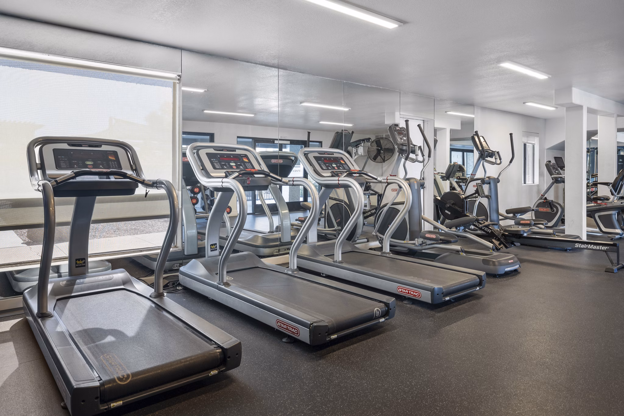 fitness center at Visconti at Camelback Phase II Apartments