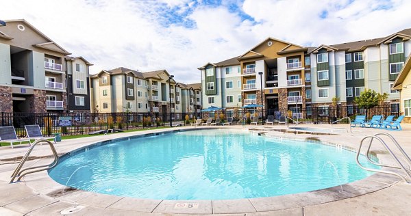 pool at Sandalwood Apartments 