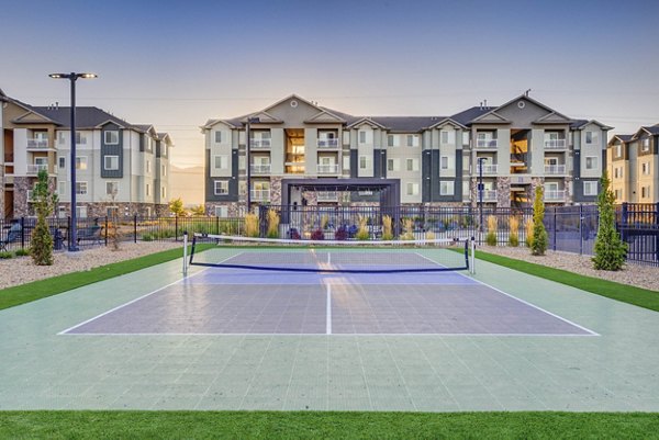 sport court at Sandalwood Apartments