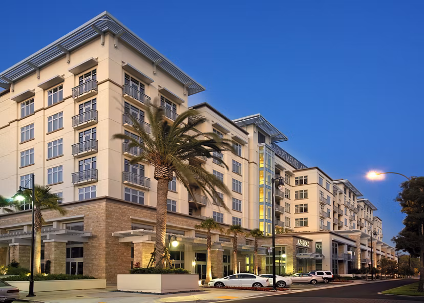 Ashton San Francisco: Modern of luxury apartments in vibrant downtown San Francisco