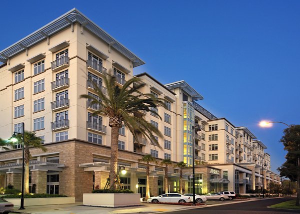 Ashton San Francisco: Modern of luxury apartments in vibrant downtown San Francisco