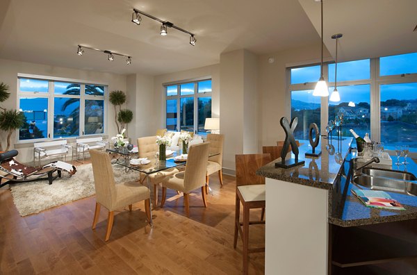 Ashton San Francisco Apartments: Cozy living room with modern furnishings and large windows
