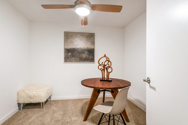 bedroom home office at ORE 82 Apartments