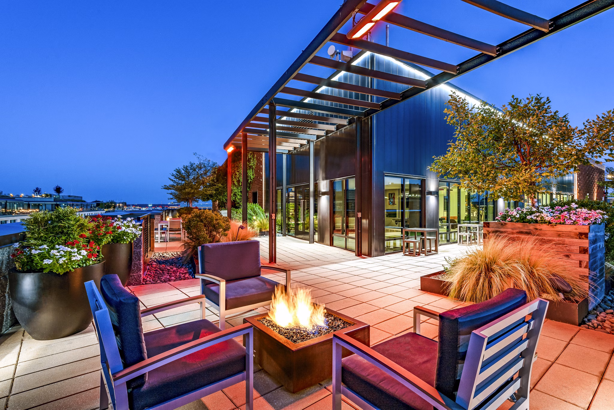 fire pit/patio at ORE 82 Apartments