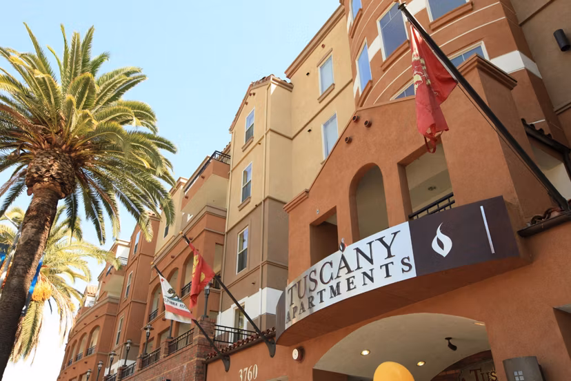 exterior at Tuscany Apartments