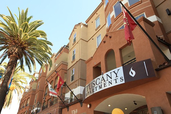 exterior at Tuscany Apartments