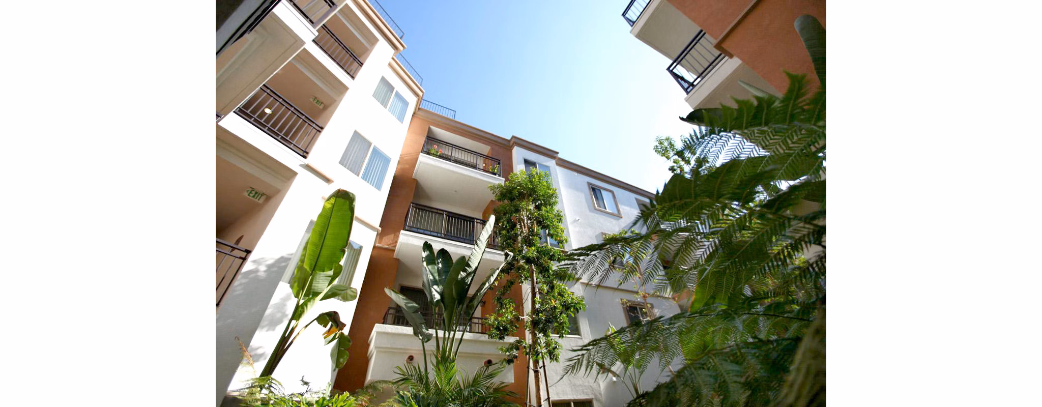 exterior at Tuscany Apartments