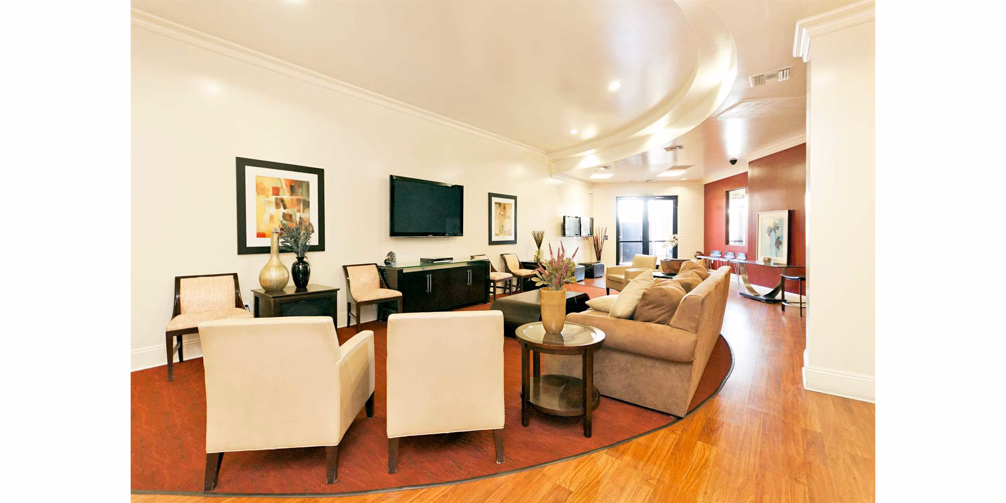 clubhouse at Tuscany Apartments