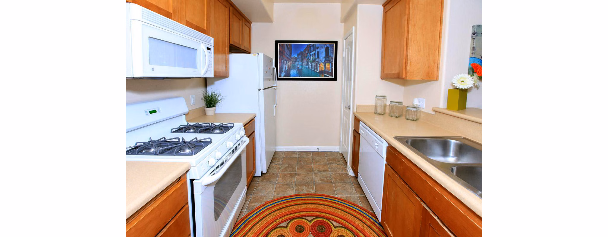 kitchen at Tuscany Apartments