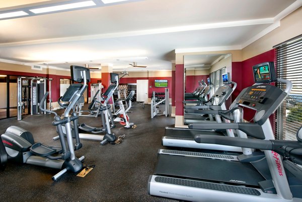 fitness room at 400 Belmont Apartments