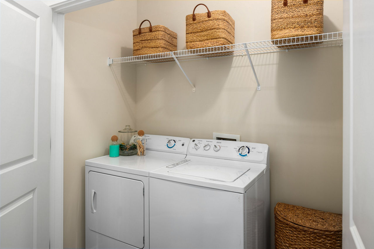 Laundry room at 400 Belmont Apartments