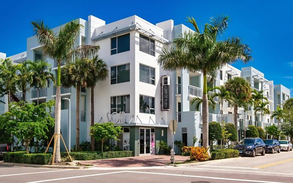 SofA Apartments: Luxurious modern in Fort Lauderdale, Florida