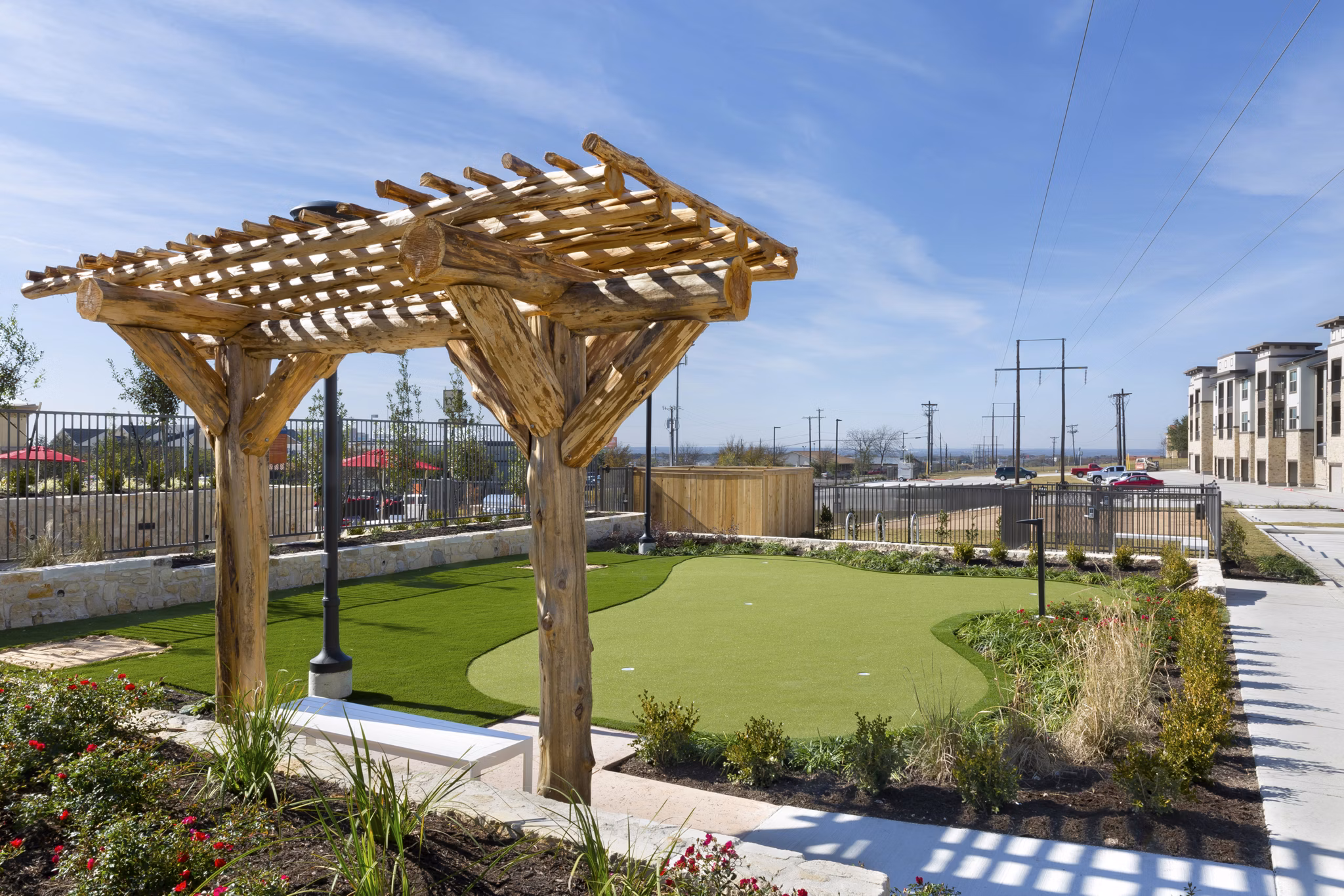 Elegant patio featuring stylish outdoor furniture at Villas on the Hill Apartments