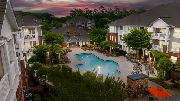 Windsor at Tryon Village: Scenic courtyard apartments in luxury community