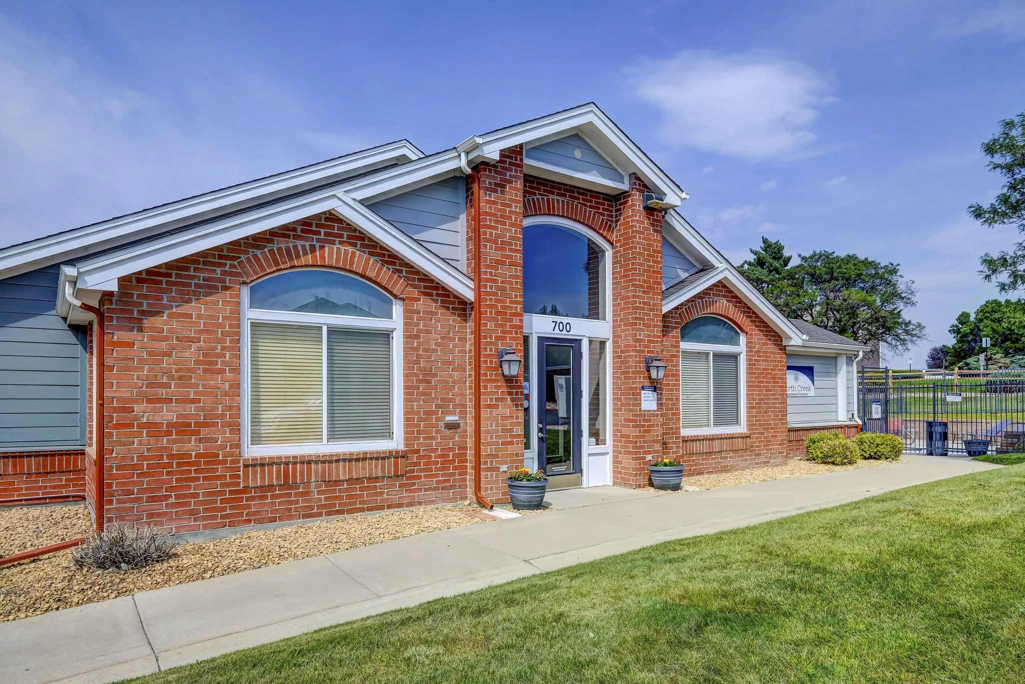 building at North Creek Apartments