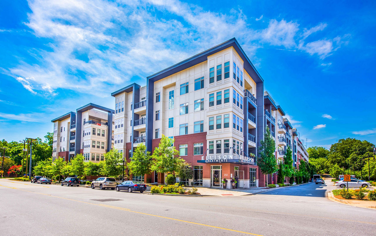 Ellison On Broad Apartments Greenville Sc 2 of 12