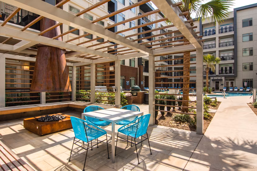 grill area at Ellison on Broad Apartments 