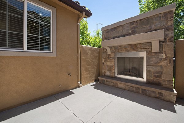 fire pit at Townhomes at Lost Canyon Apartments