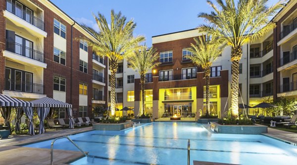 pool at Overture Sugar Land             