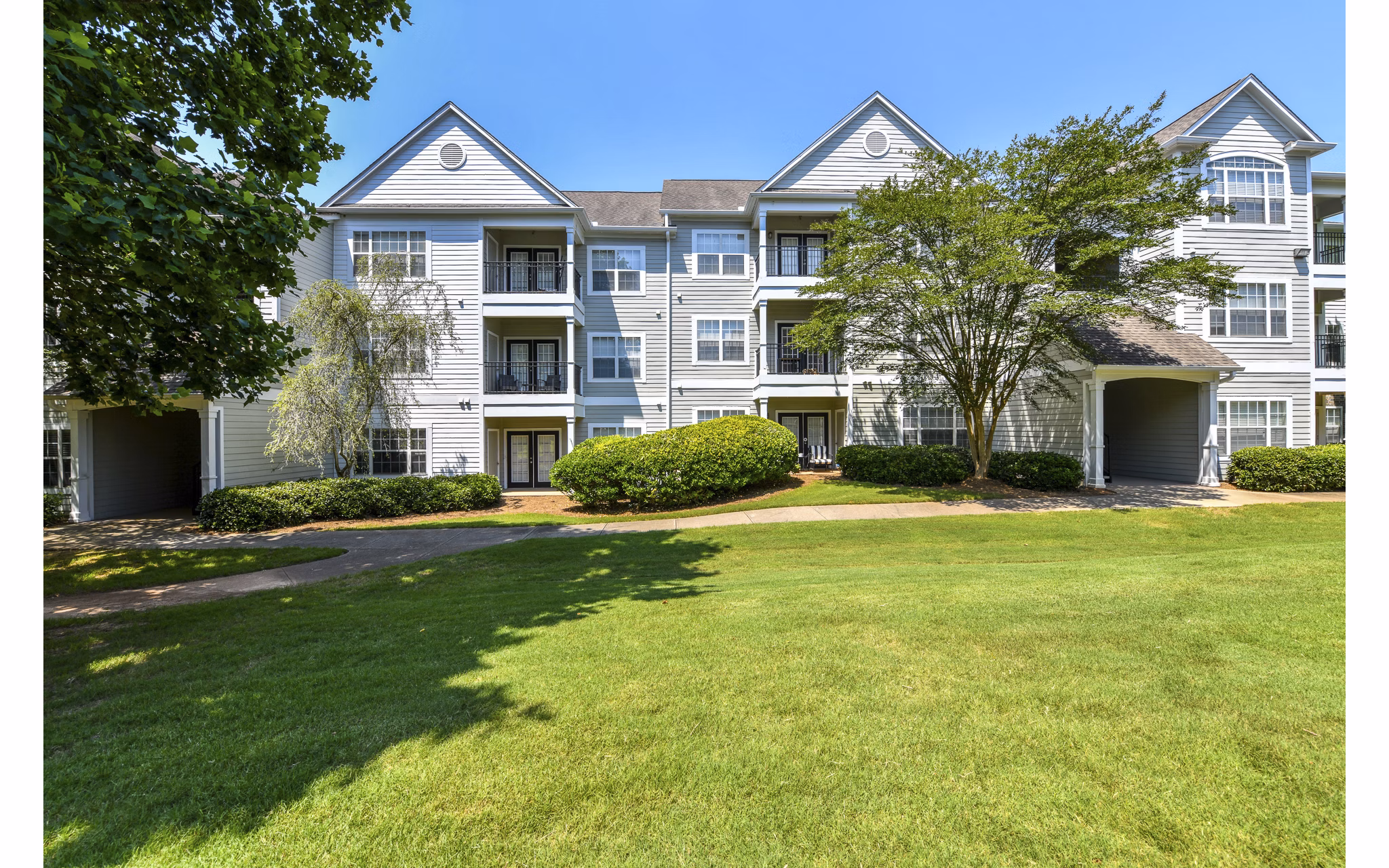 Avana North Point: Elegant of luxury apartments in Alpharetta