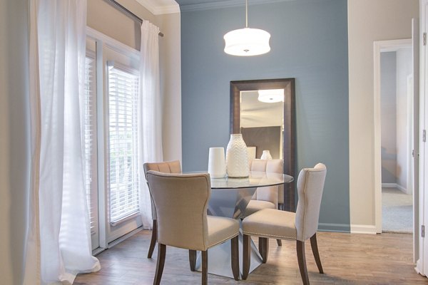 Spacious dining area with modern decor in Avana North Point Apartments