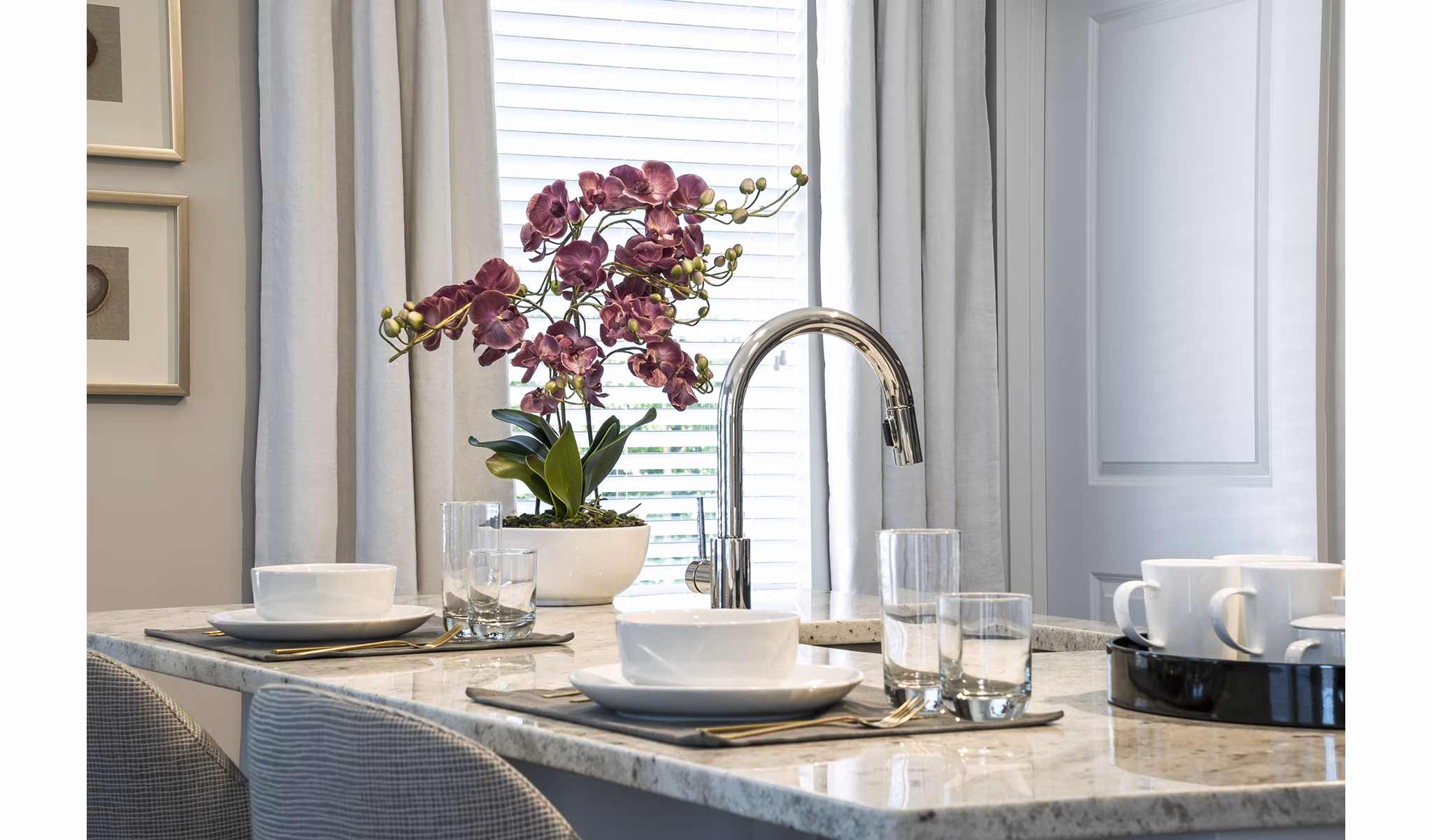 Greystar's Downtown Apartments: Modern high-rise luxury apartments in downtown Denver, featuring sustainable architecture and urban living spaces