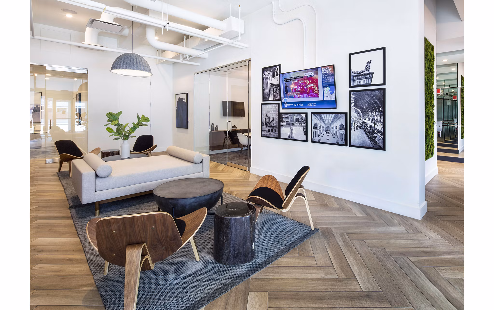 Modern clubhouse with spacious seating area at 1401 S State Apartments