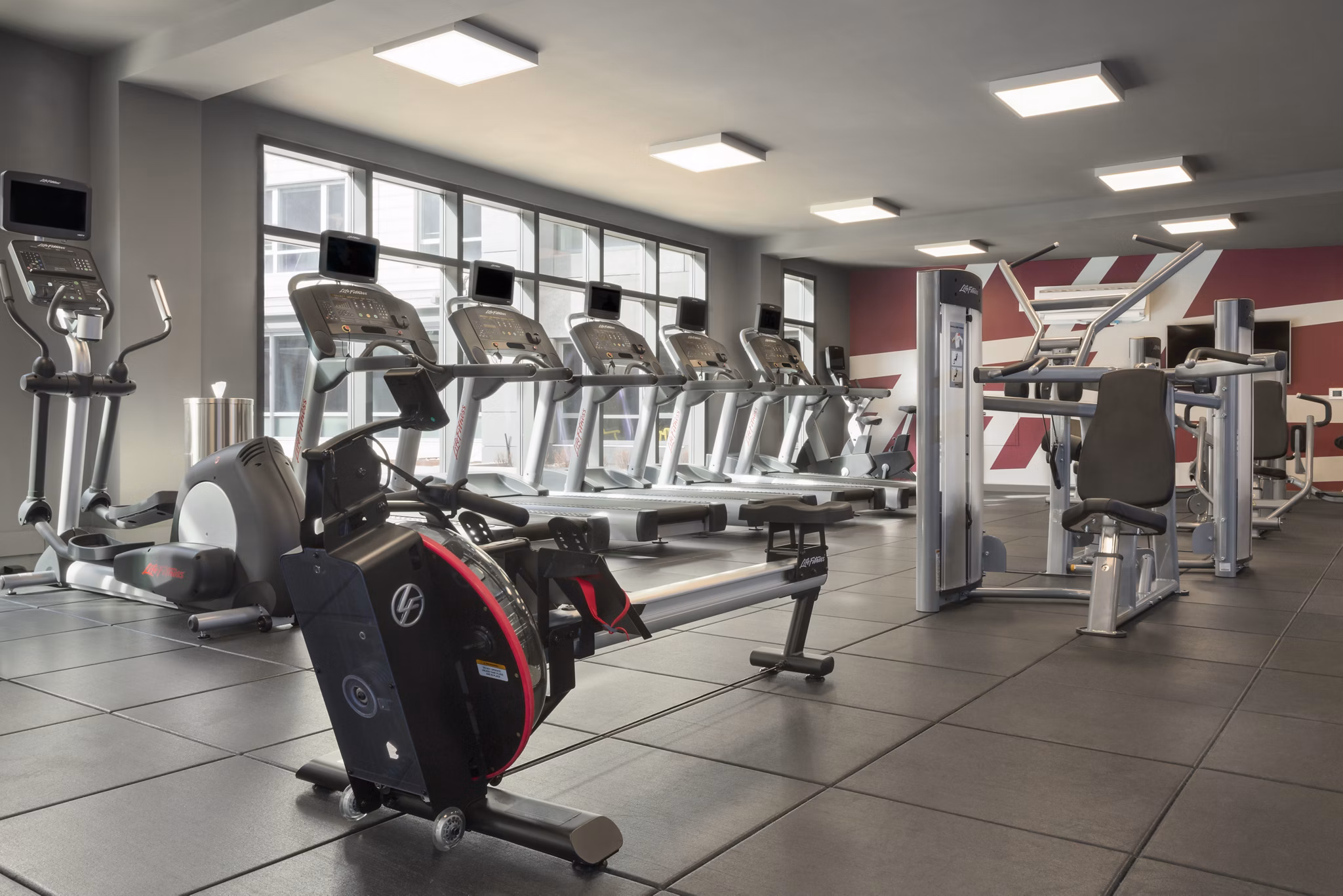 fitness center at Montaje Apartments