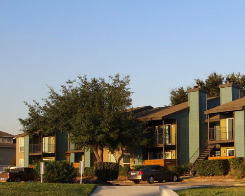 Cp Waterfront Apartments League City Tx 4 of 12