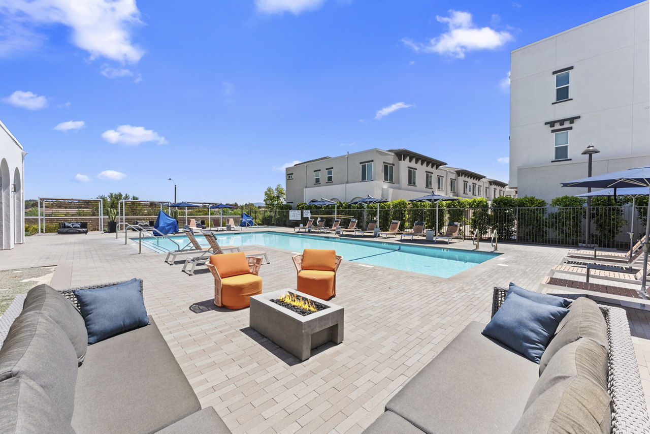 Solaire Apartments Temecula Ca 2 of 12