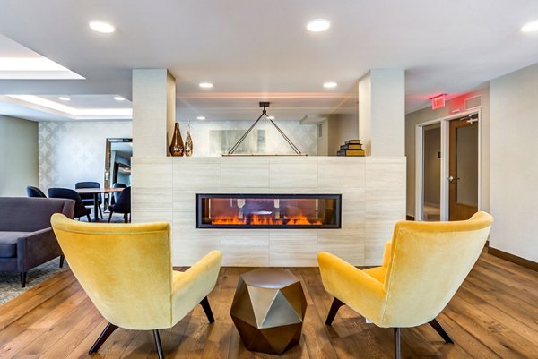 clubhouse at Uptown La Grange Apartments