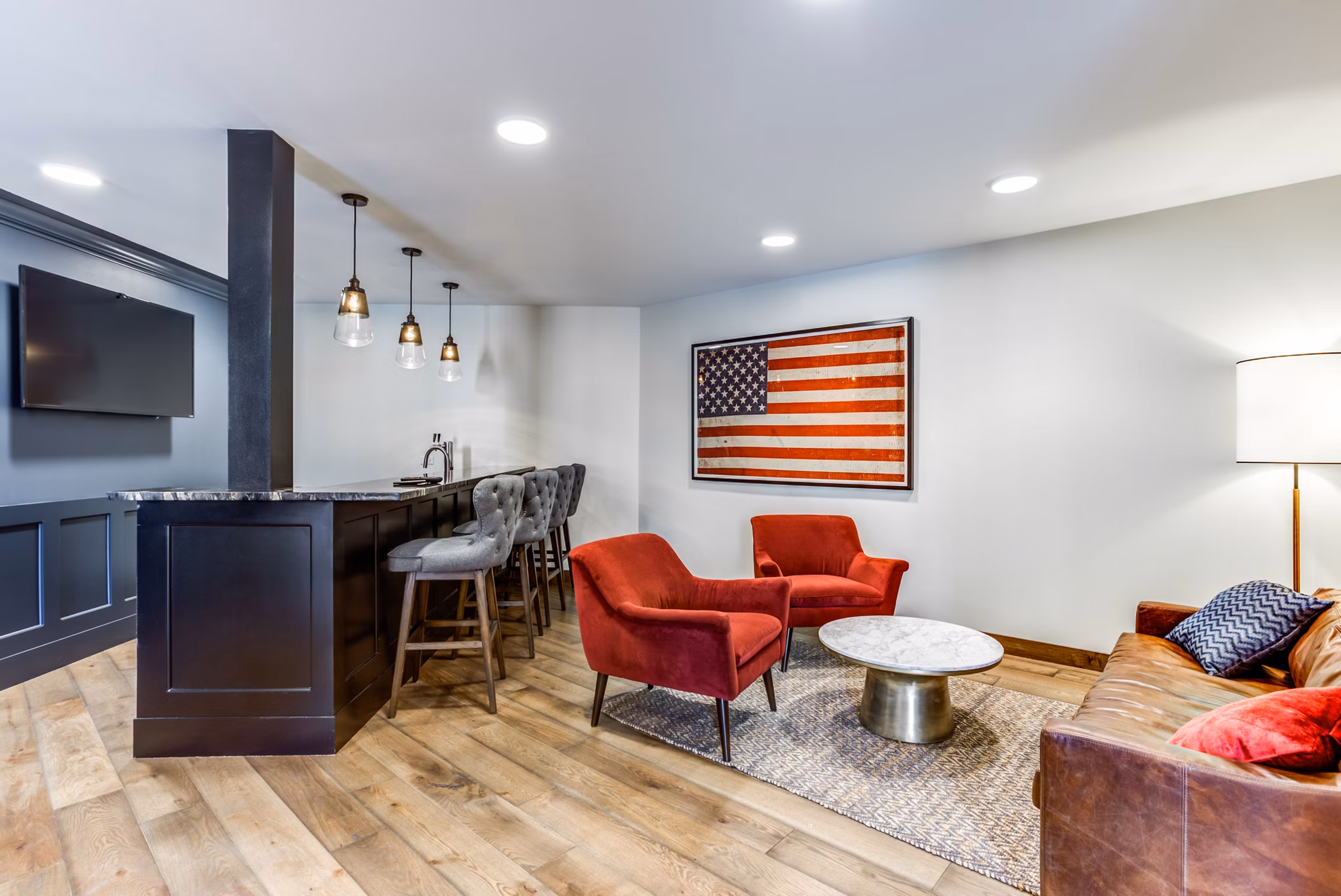 clubhouse at Uptown La Grange Apartments