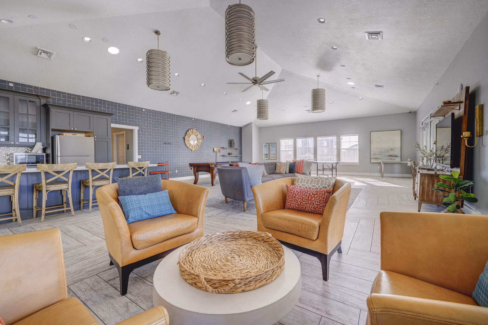clubhouse at Rockledge at Quarry Bend Apartments