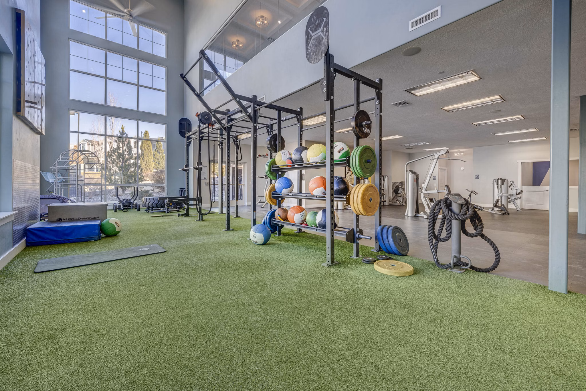 fitness center at Rockledge at Quarry Bend Apartments