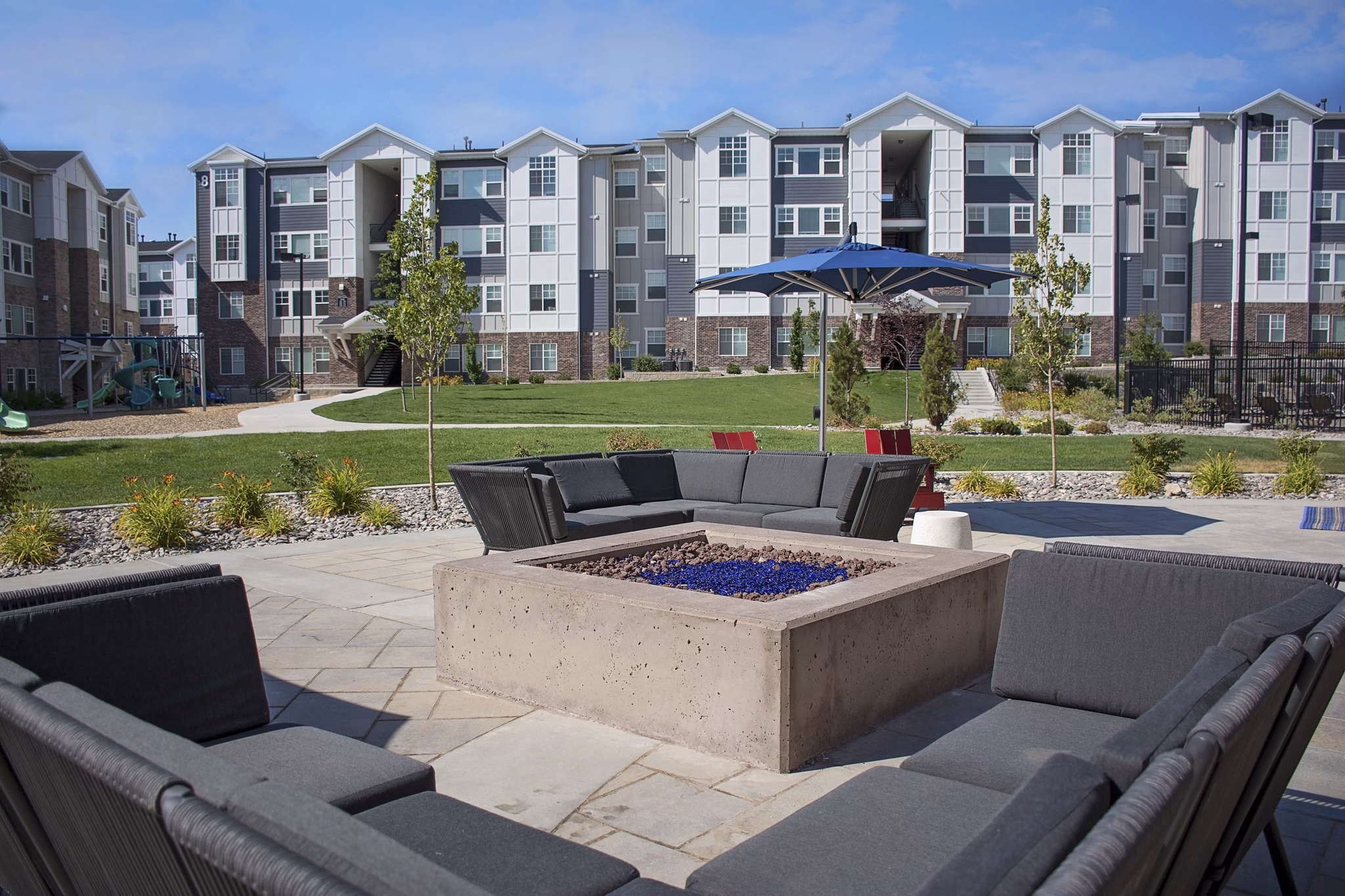 patio at Rockledge at Quarry Bend Apartments