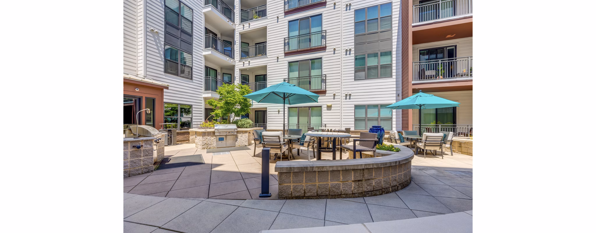 grill area at Loft One35 Apartments