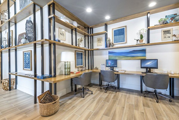 clubhouse business center at Overture Highlands Apartments