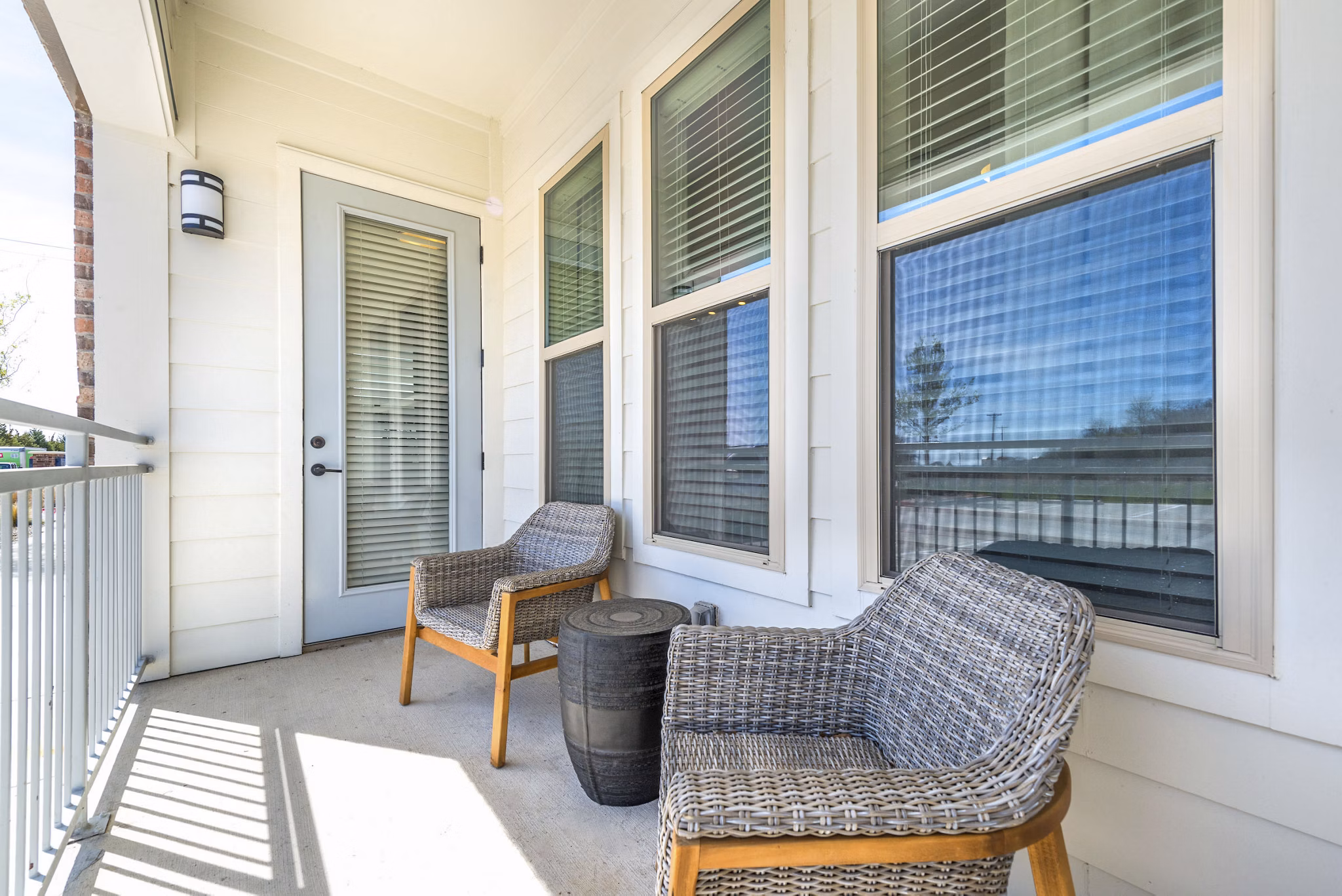 patio/balcony at Overture Highlands Apartments