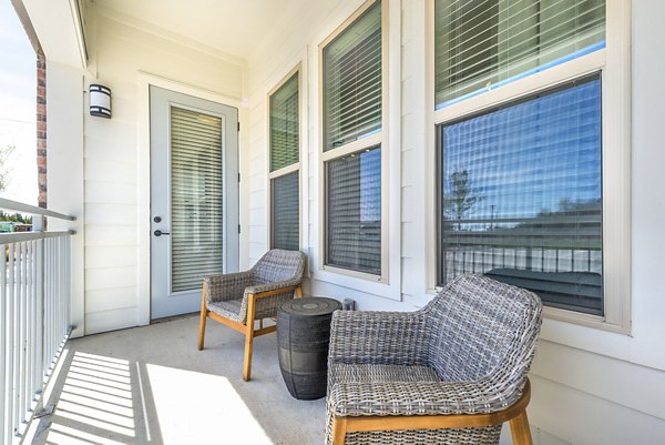 patio at Overture Highlands Apartments