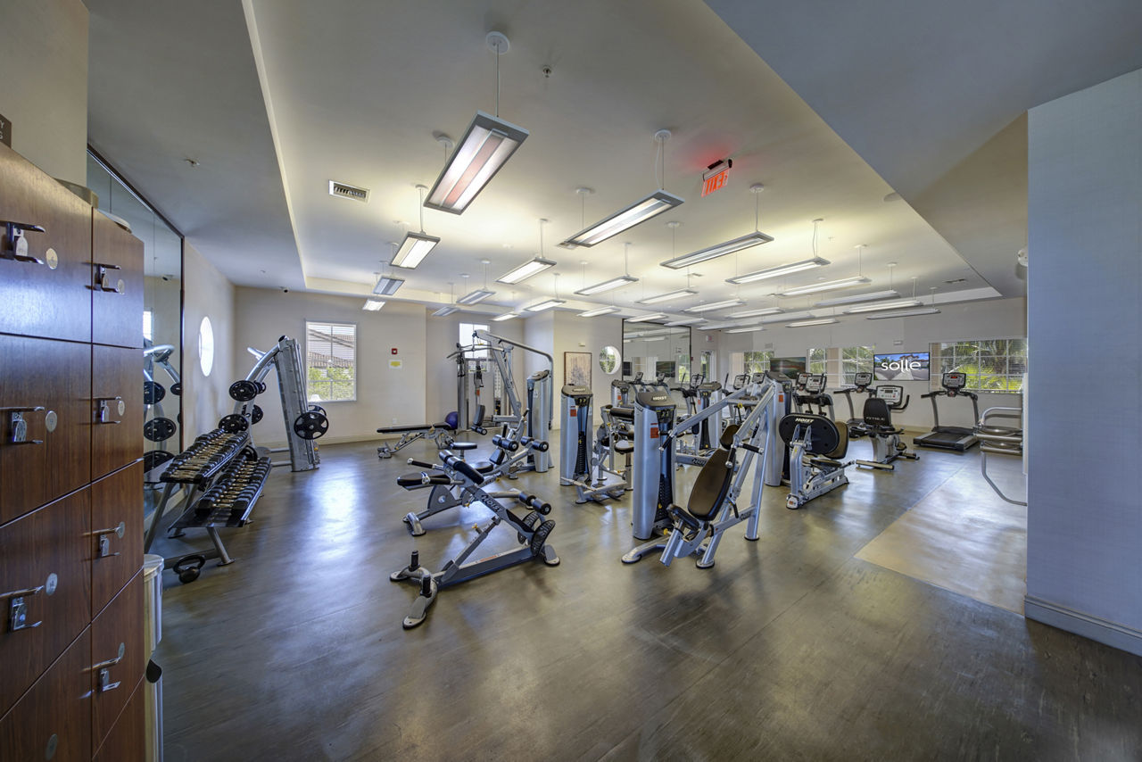 Gym at Solle Davie Apartments (1 of 4)