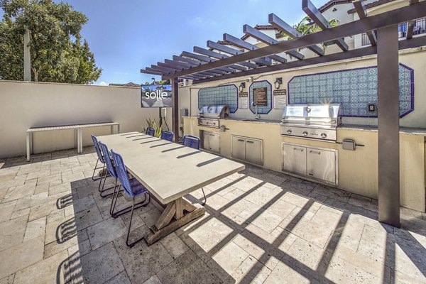 grill area at Solle Davie Luxury Apartments