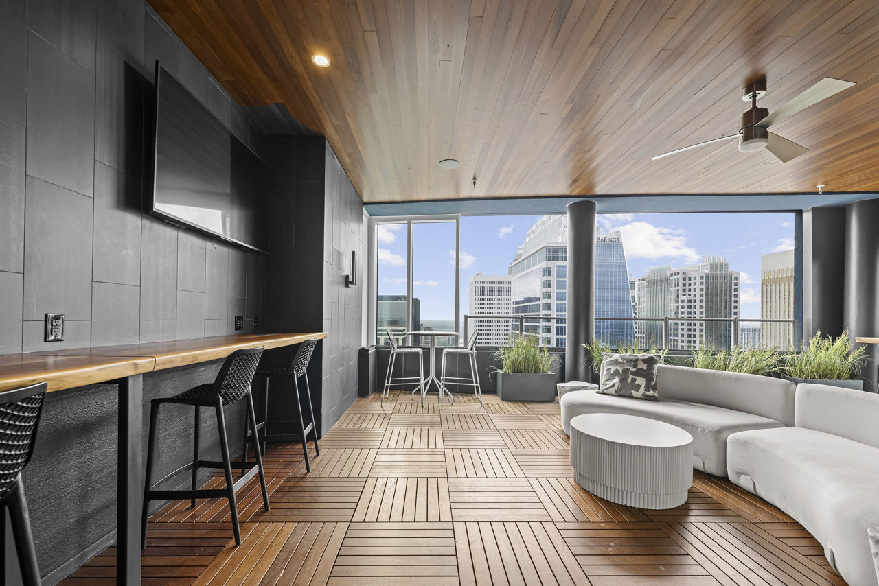 Ascent Uptown Apartments And Penthouses Charlotte Nc 5 of 12