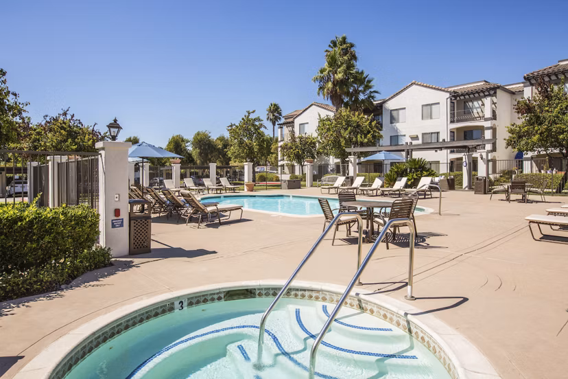Luxurious hot tub at Hacienda Vallecitos Apartments ideal for relaxation and unwinding