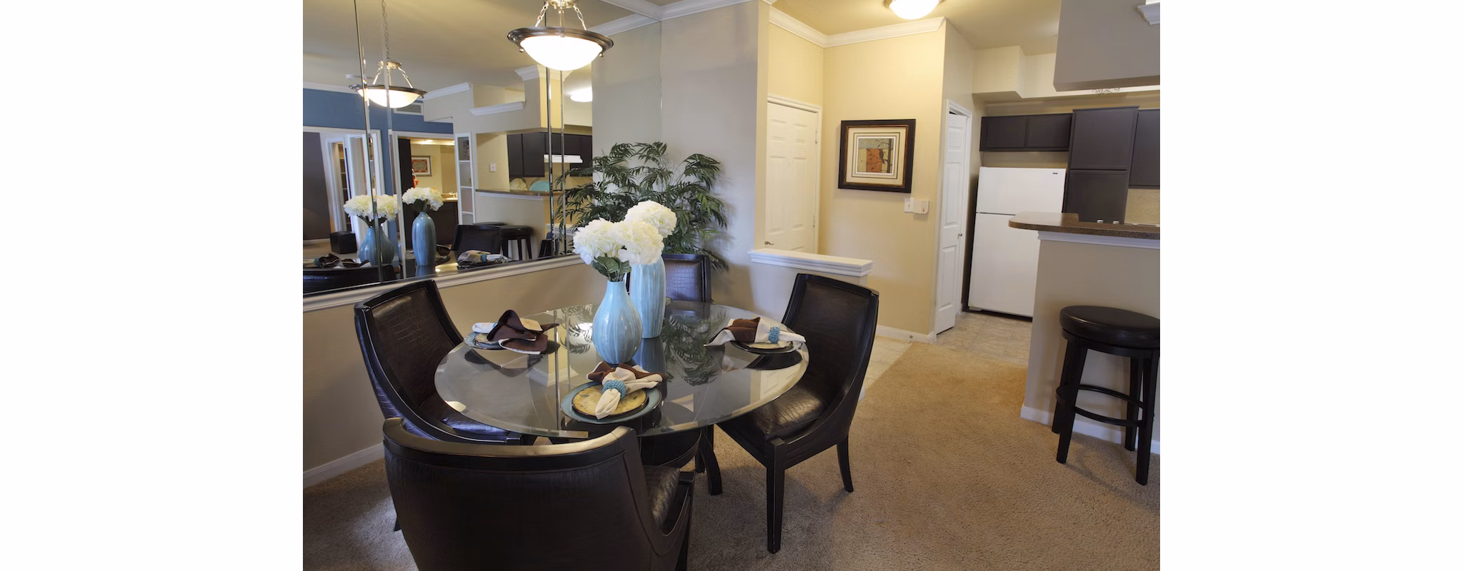 Parc at Wall Street: Luxury apartment with modern design in vibrant downtown area