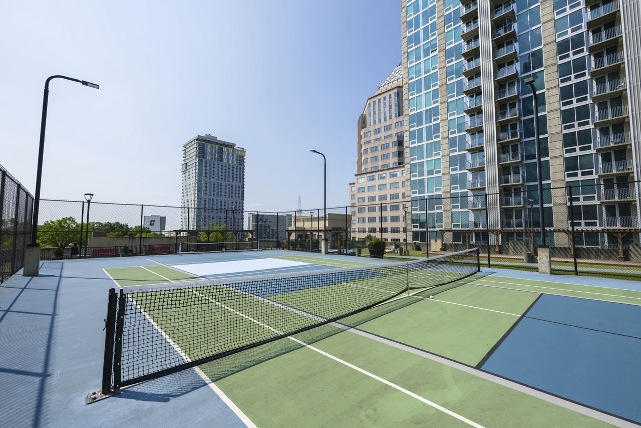Courtyard at The Ascher Uptown Apartments (1 of 2)