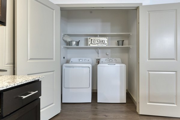 laundry room at Rustico Apartments