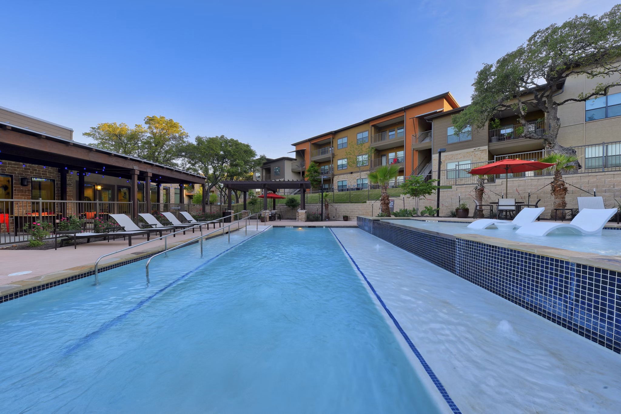 pool at Rustico Apartments