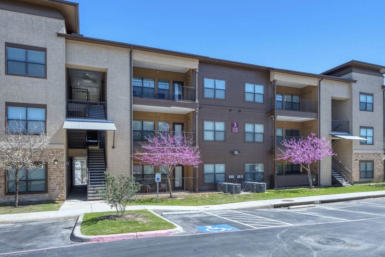 Rustico At Fair Oaks Apartments Boerne Tx 8 of 12