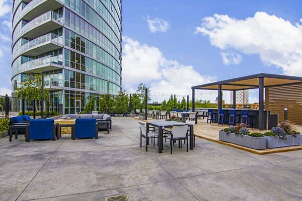 patio/bar area at LPM Apartments