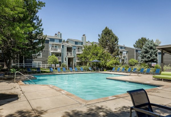 pool at Magnolia Ridge Apartments
